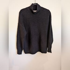 American Eagle Black Sweater